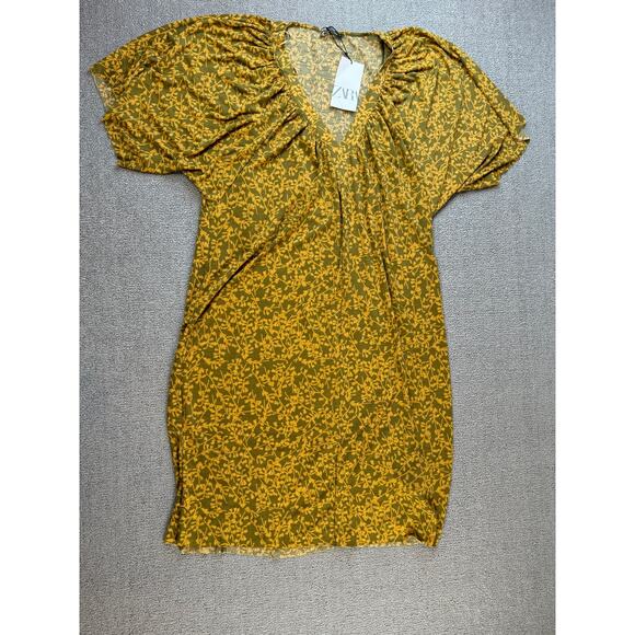 Zara Dresses & Skirts - Zara Dress Mini Relaxed Cottagecore Boho Green Gold Leaf Print Size Medium